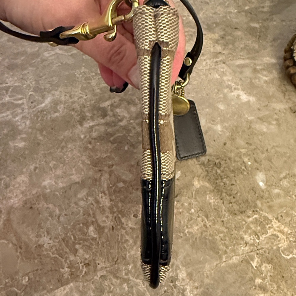 Coach Signature Stripe Wristlet with Legacy Lining - Picture 8 of 9